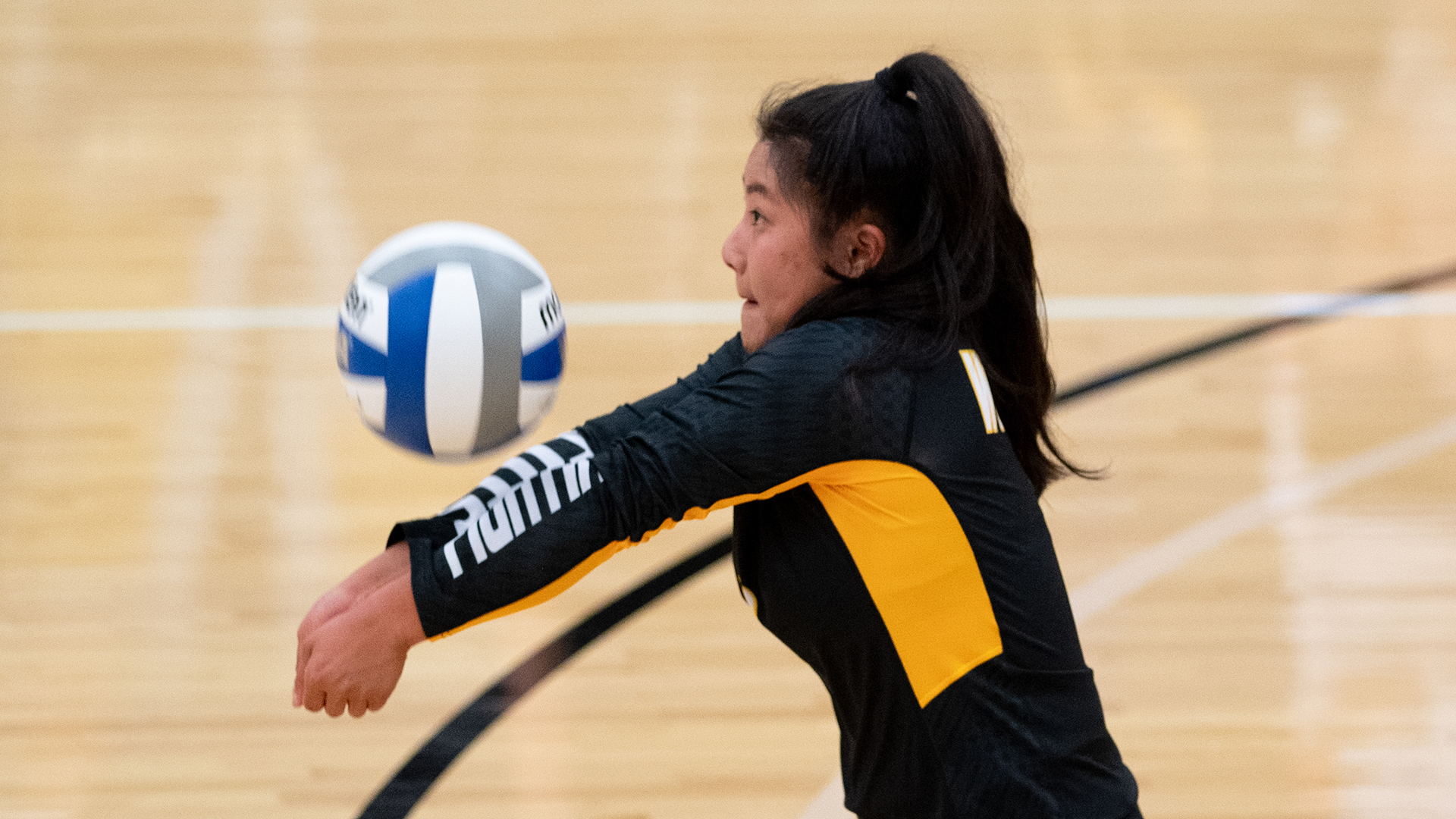 Sydney Fitzcharles College of Wooster volleyball